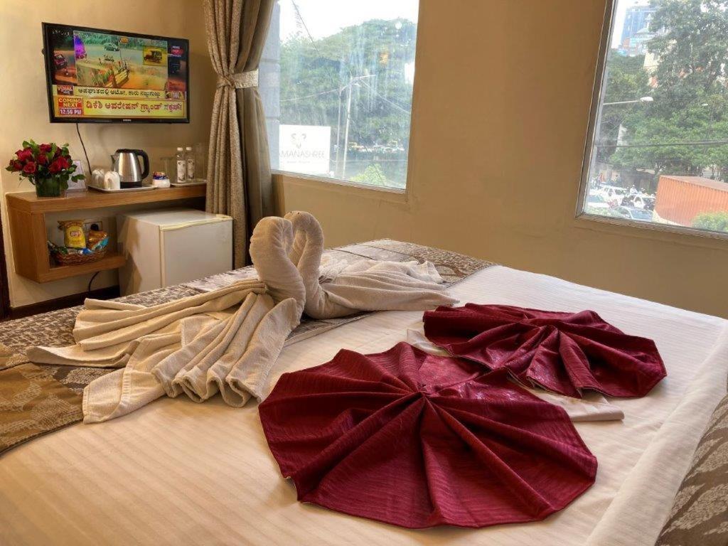 Hotel Ramanashree Richmond Bangalore Bagian luar foto